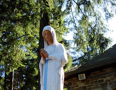 Santuário de Nossa Senhora de Banneux